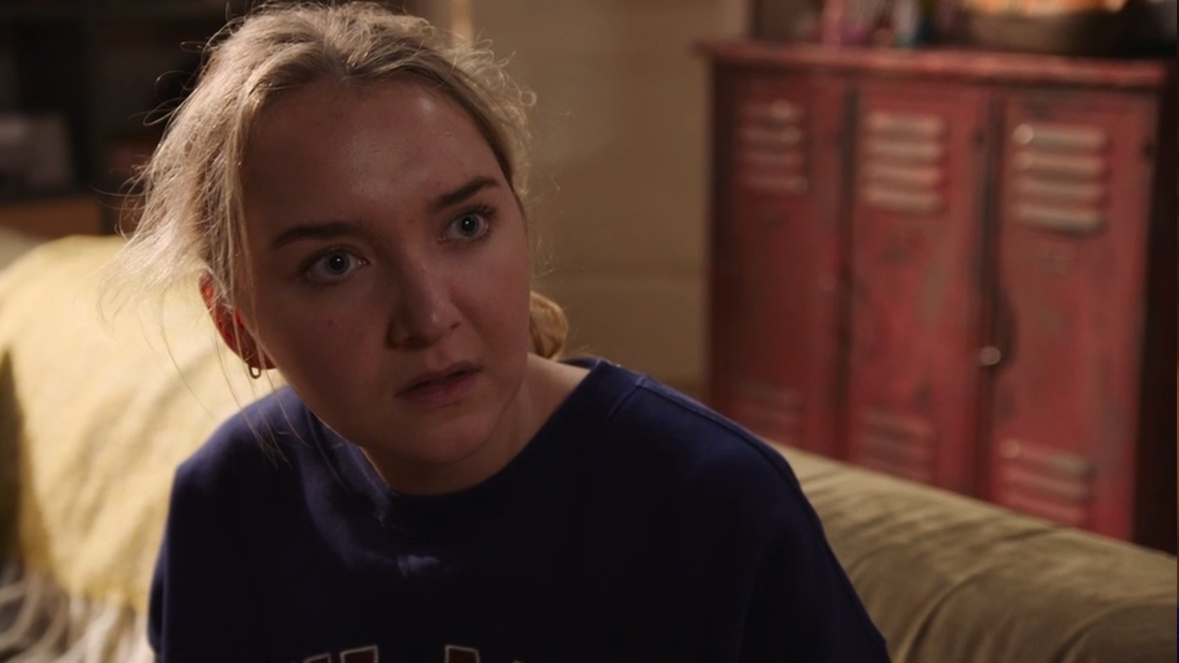 Demi is terug bij af